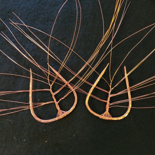 Jennifer Brooks's Rainbow Autumn Tree Earrings - , Contemporary Wire Jewelry, Dapping, Dapping Jewelry, How To Punch Holes, Hole Punching, Punch A Hole, Lashing, Wire Lashing, , tree of life earrings